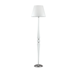 Base e struttura centrale in metallo cromato. Elementi decorativi in vetro soffiato e lavorato a mano. Paralume in lamina di PVC, rivestita in tessuto.