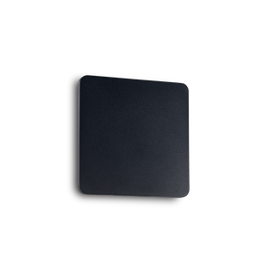 Corpo luce in alluminio verniciato a polveri. Diffusore in materiale plastico opale. Sorgente luminosa a led integrati con emissione di luce riflessa.